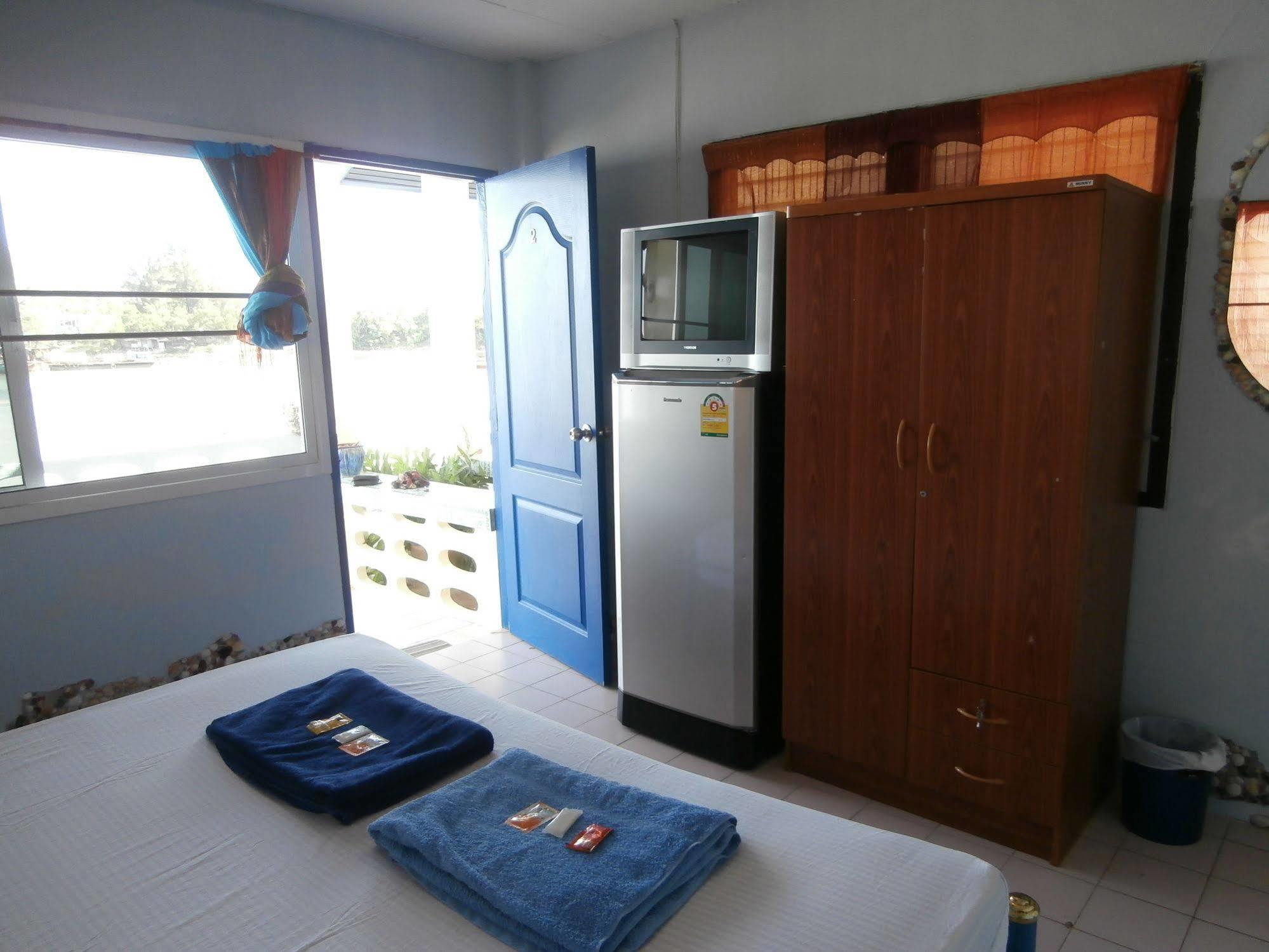 מלון Fiji Palms Phuket מראה חיצוני תמונה